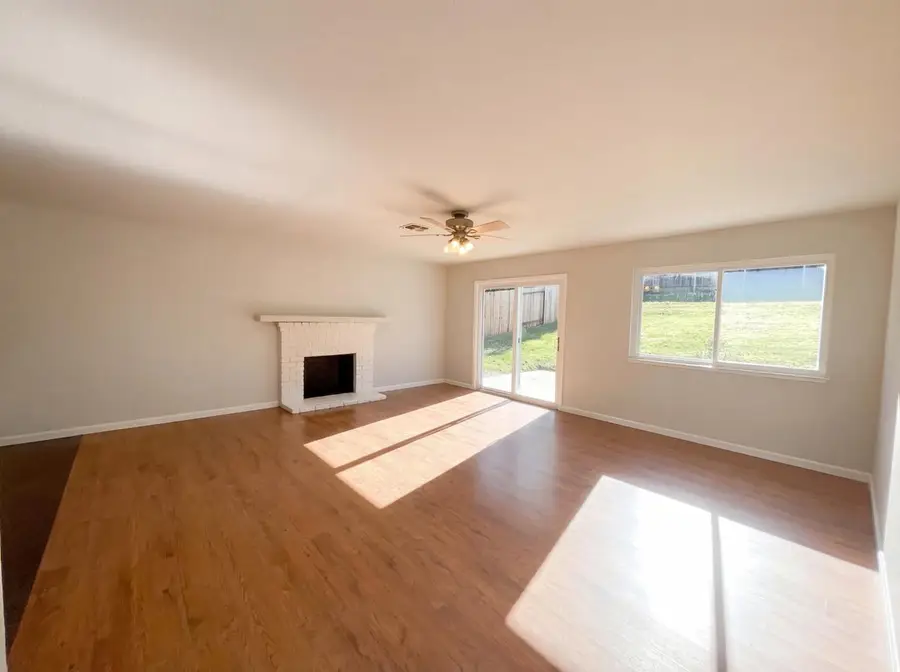 141 Sierra Woods Circle, Folsom, CA 95630 - #3