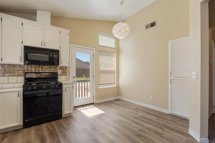 7856 Crestleigh Court, Antelope, CA 95843 - #3