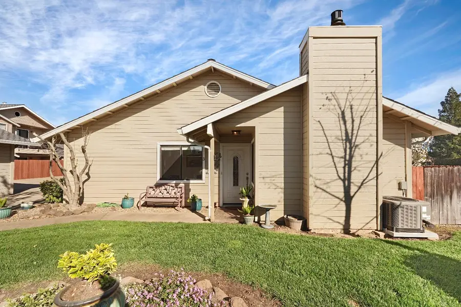 1927 S Mills Avenue #3, Lodi, CA 95242 - #2