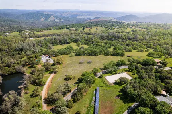 4915 Salmon Falls Road, Pilot Hill, CA 95664