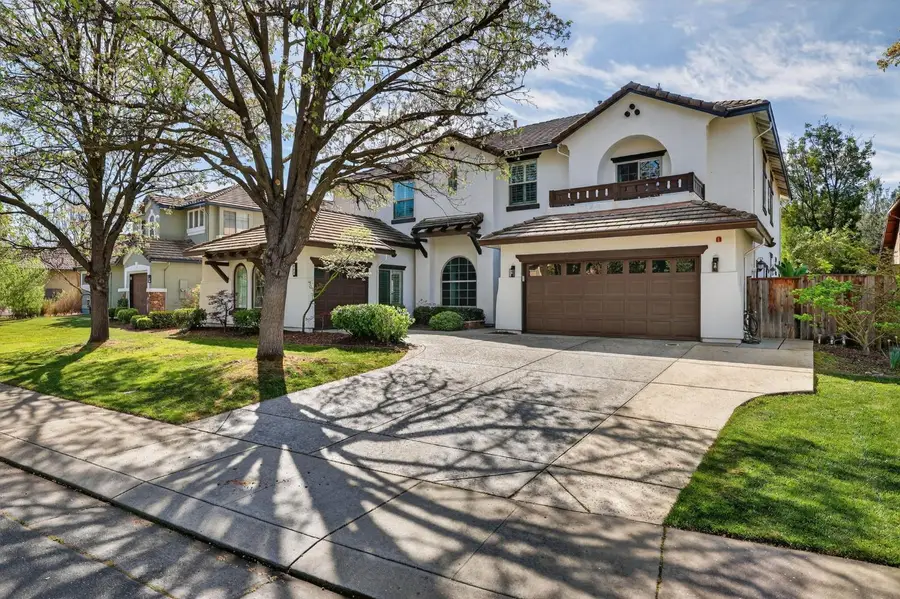 865 Wedgewood Court, West Sacramento, CA 95605 - #2