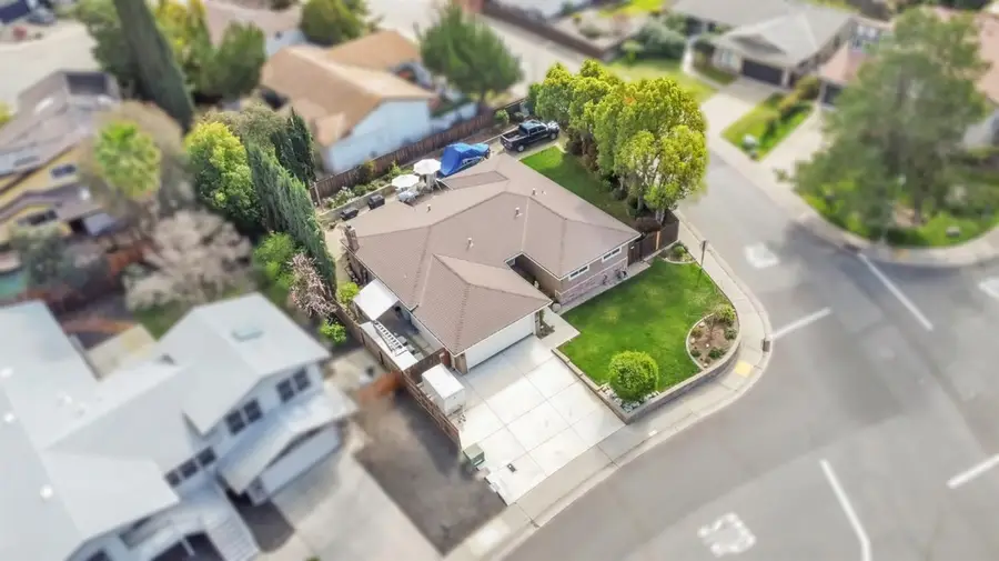 7825 Palmyra Drive, Fair Oaks, CA 95628 - #3