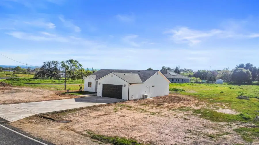 1986 Village Drive, Ione, CA 95640 - #3