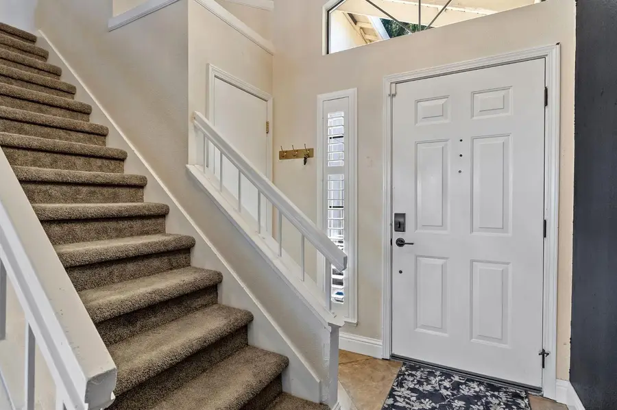 6931 Springmont Drive, Elk Grove, CA 95758 - #2