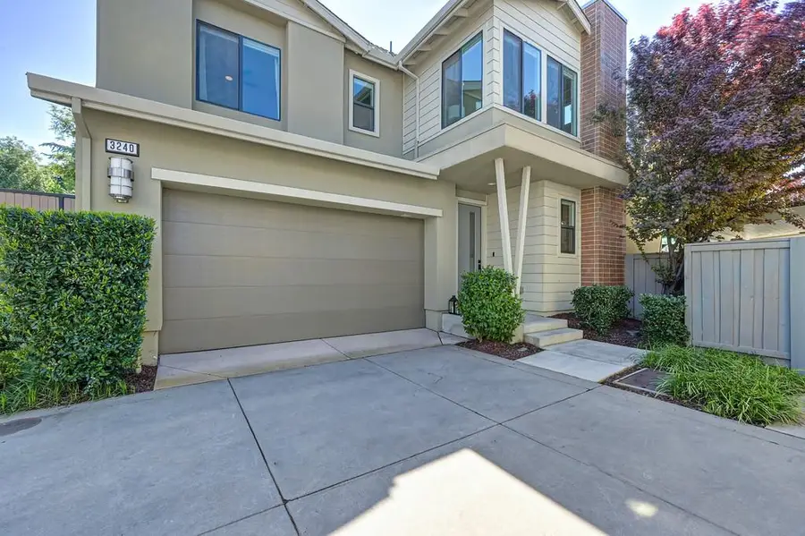 3240 Dullanty Way, Sacramento, CA 95816 - #3