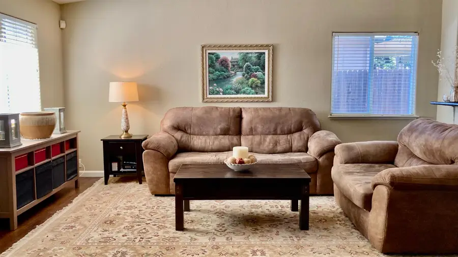 4276 Monhegan Way, Mather, CA 95655 - #2