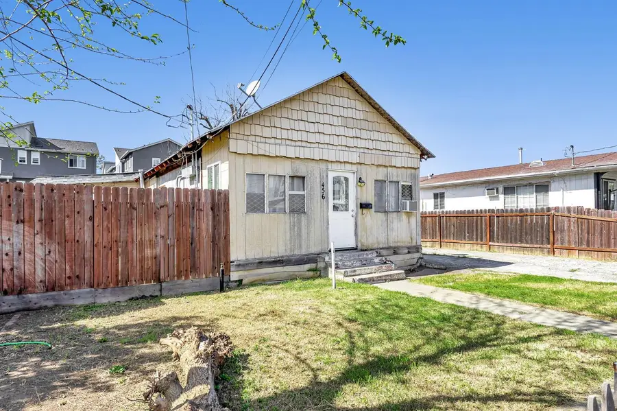 456 4th Street, Woodland, CA 95695 - #2