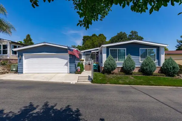 2 Kaseberg, Roseville, CA 95678
