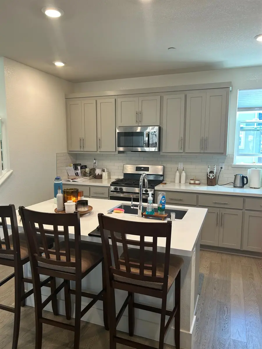 2136 Marina Drive, Lathrop, CA 95330 - #2