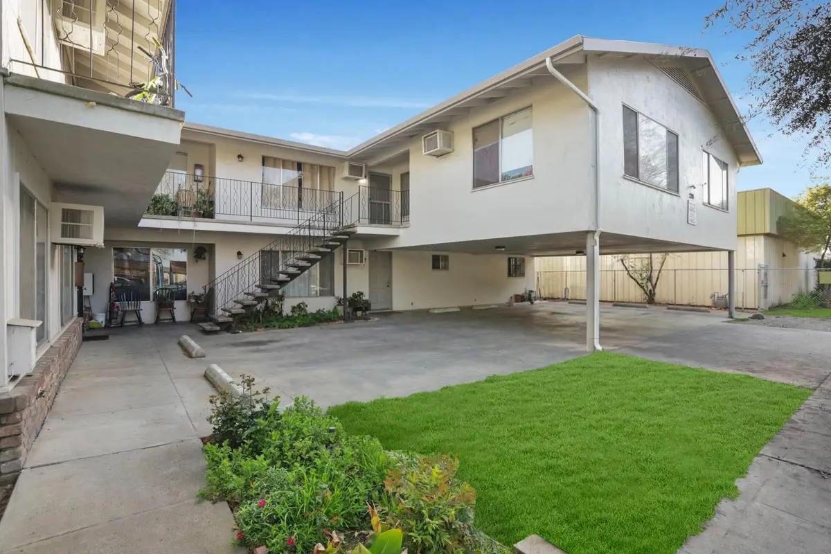 220 E Elm Street, Lodi, CA 95240 - #1