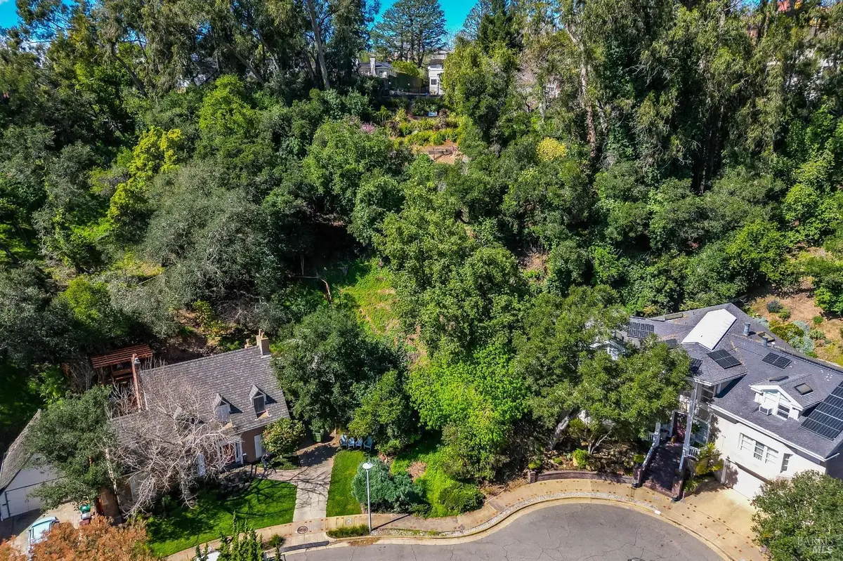 22 Valant Place, Piedmont, CA 94610 - #1