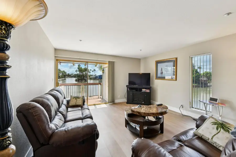 6241 Riverside Boulevard #219, Sacramento, CA 95831 - #3