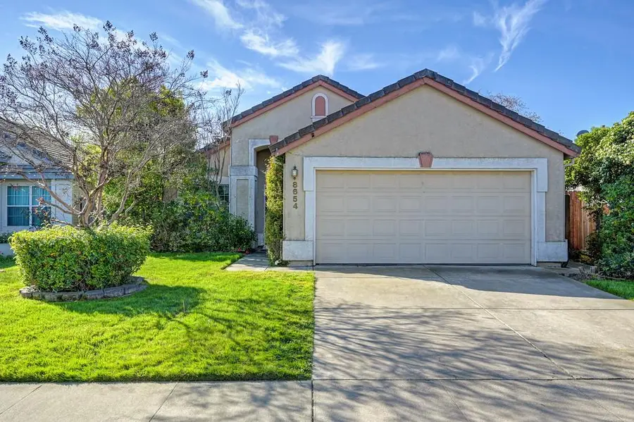 8654 Black Kite Drive, Elk Grove, CA 95624 - #2