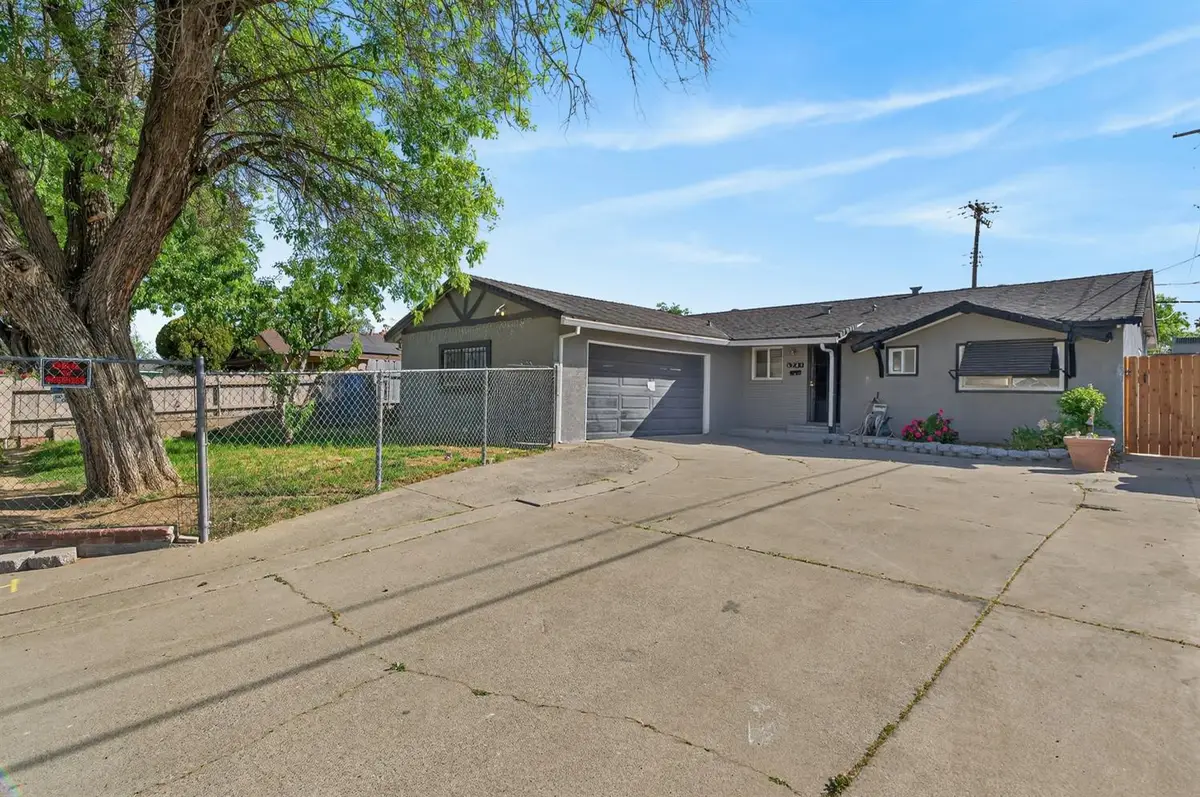 6741 Steiner Drive, Sacramento, CA 95823 - #1