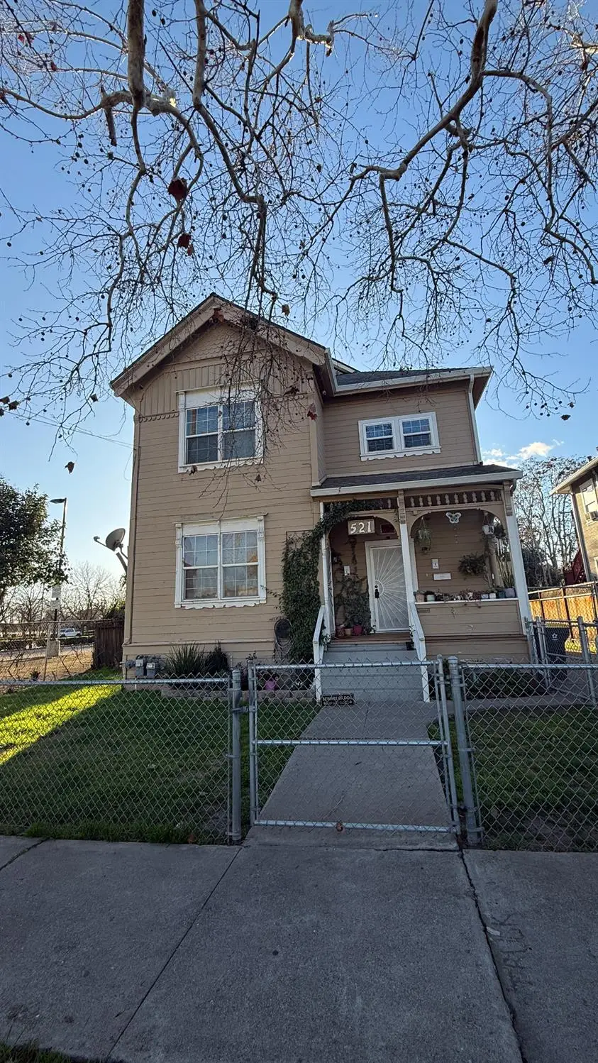 521 N Van Buren Street, Stockton, CA 95203 - #2