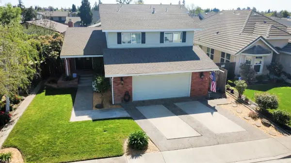 1957 Blue Spruce Drive, Oakdale, CA 95361