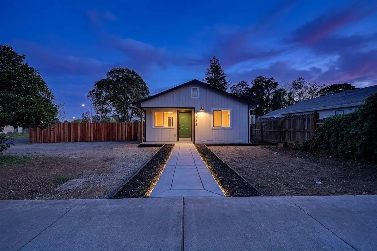4745 Olivehurst Avenue, Olivehurst, CA 95961 - #1