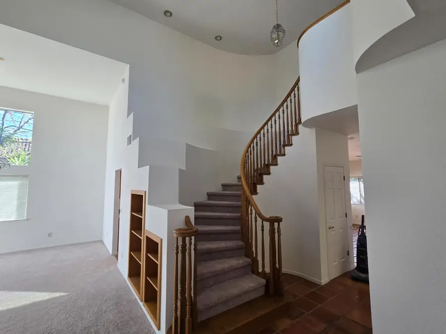 9444 Lockeridge Way, Sacramento, CA 95829 - #2