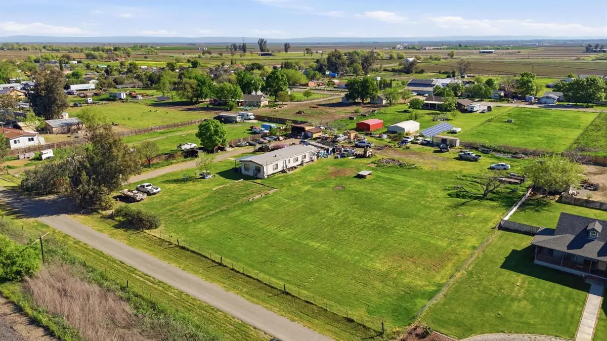 395 Railroad Avenue, Maxwell, CA 95955 - #1