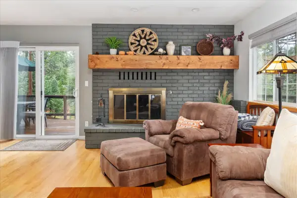 588 Blue Lake Springs Drive, Arnold, CA 95223