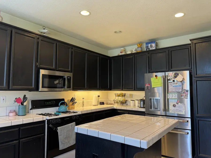 8859 Shasta Lily Drive, Elk Grove, CA 95624 - #2