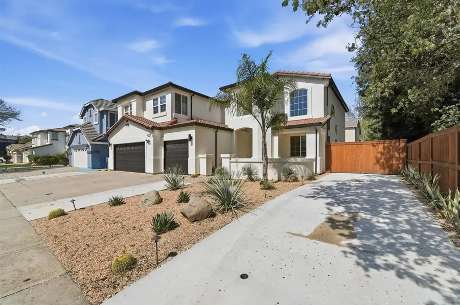 3417 Hillglen Avenue, Modesto, CA 95355 - #3