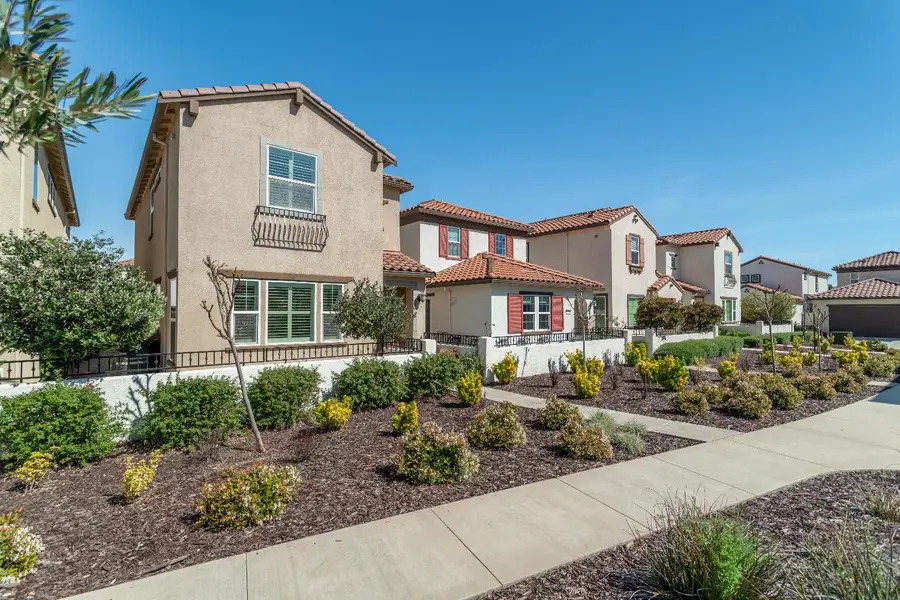 1041 Essington Lane, Roseville, CA 95747 - #3