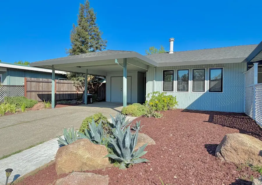 103 Grande Avenue, Davis, CA 95616 - #2