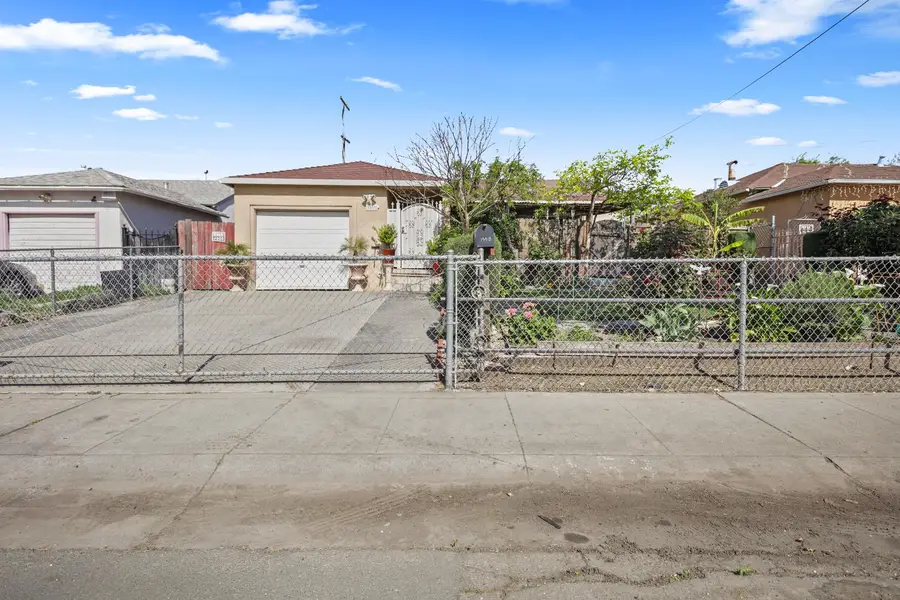 1553 E 7th Street, Stockton, CA 95206 - #3