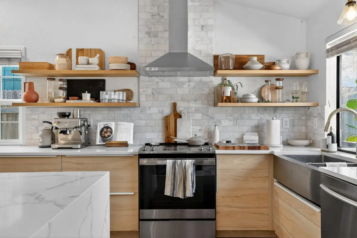 4951 Kurz Circle, Carmichael, CA 95608 - #1