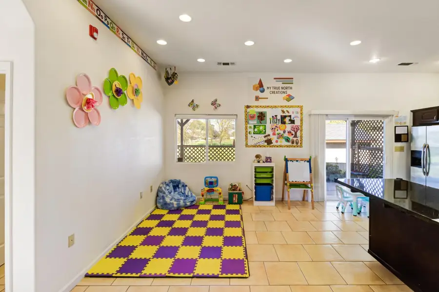 9835 Harvey Road, Galt, CA 95632 - #2