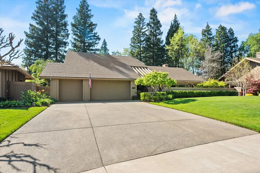 2024 Empire Mine Circle, Gold River, CA 95670 - #2