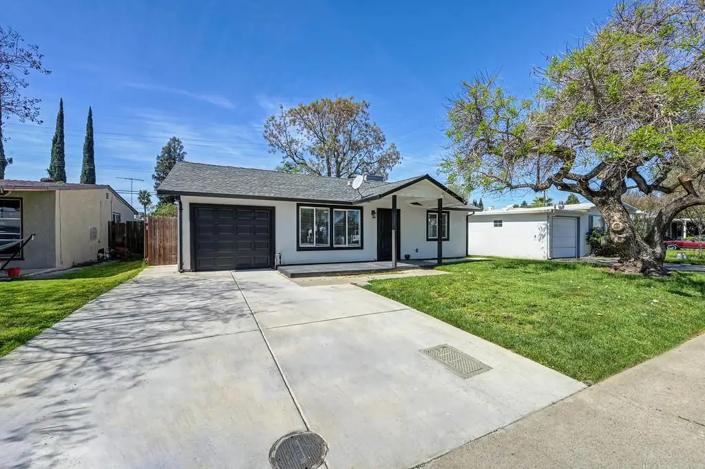 830 Fairway Drive, West Sacramento, CA 95605 - #1