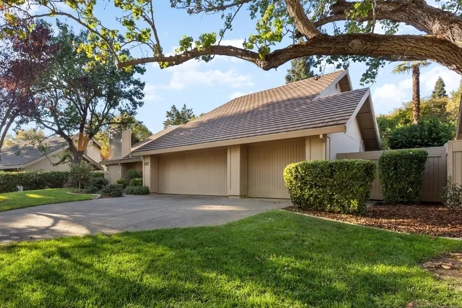 11305 Sutters Mill Circle, Gold River, CA 95670 - #3