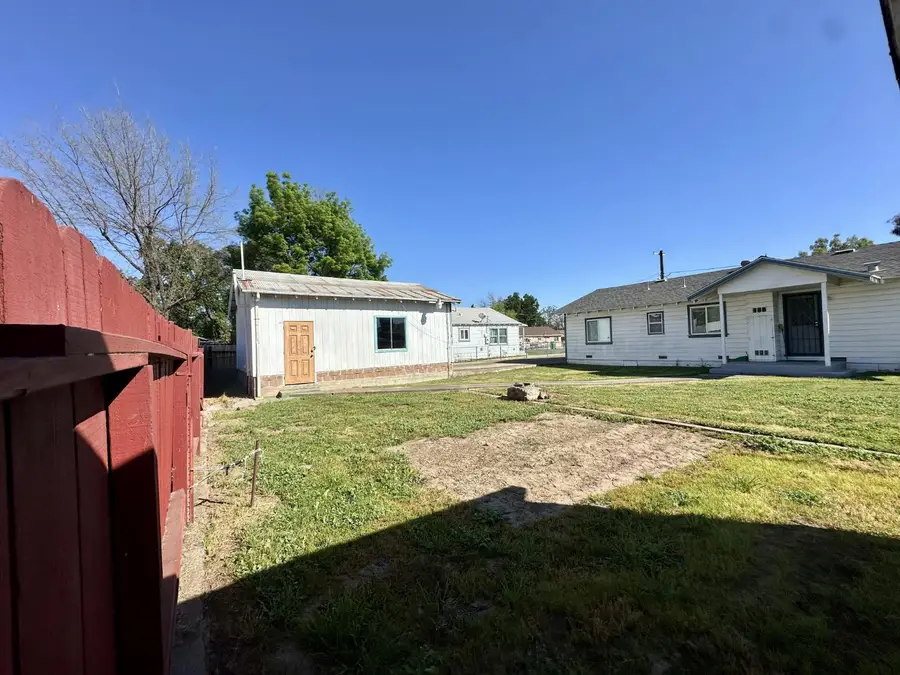 907 S. Gertrude Avenue, Stockton, CA 95215 - #3