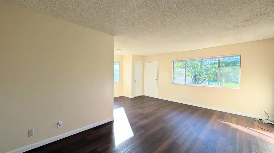 5181 Connecticut Drive #4, Sacramento, CA 95841 - #2