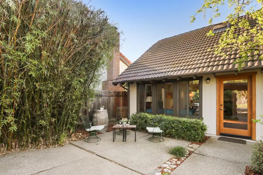 2406 Overhill Lane, Davis, CA 95616 - #3