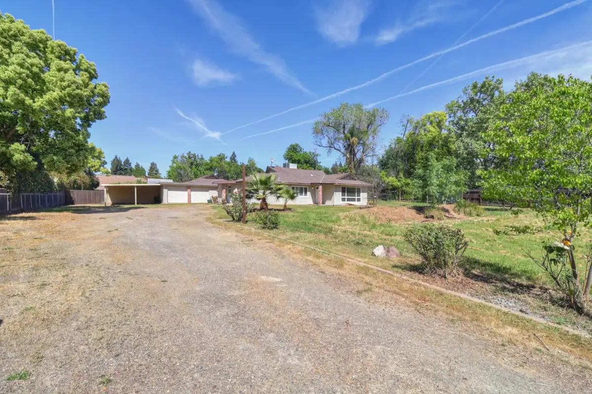 5531 Cypress Avenue, Carmichael, CA 95608 - #1