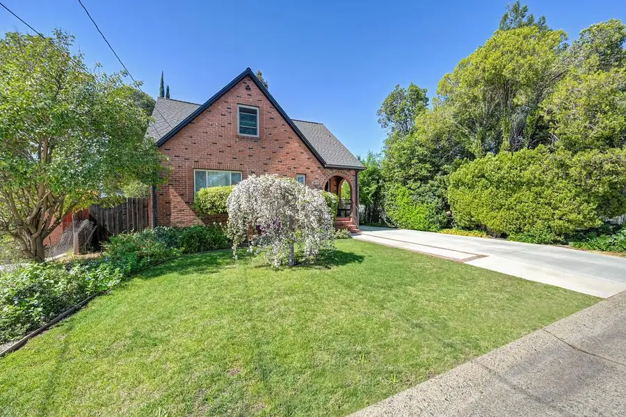 317 Duranta Street, Roseville, CA 95678 - #3