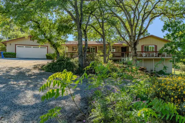 5552 Cox Drive, Valley Springs, CA 95252