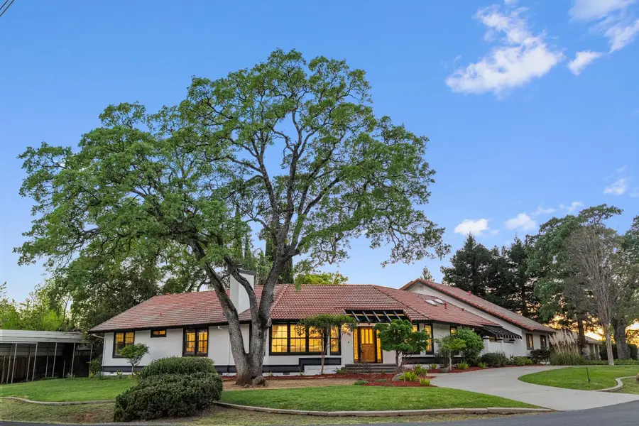 1801 Arroyo Drive, Auburn, CA 95603 - #2