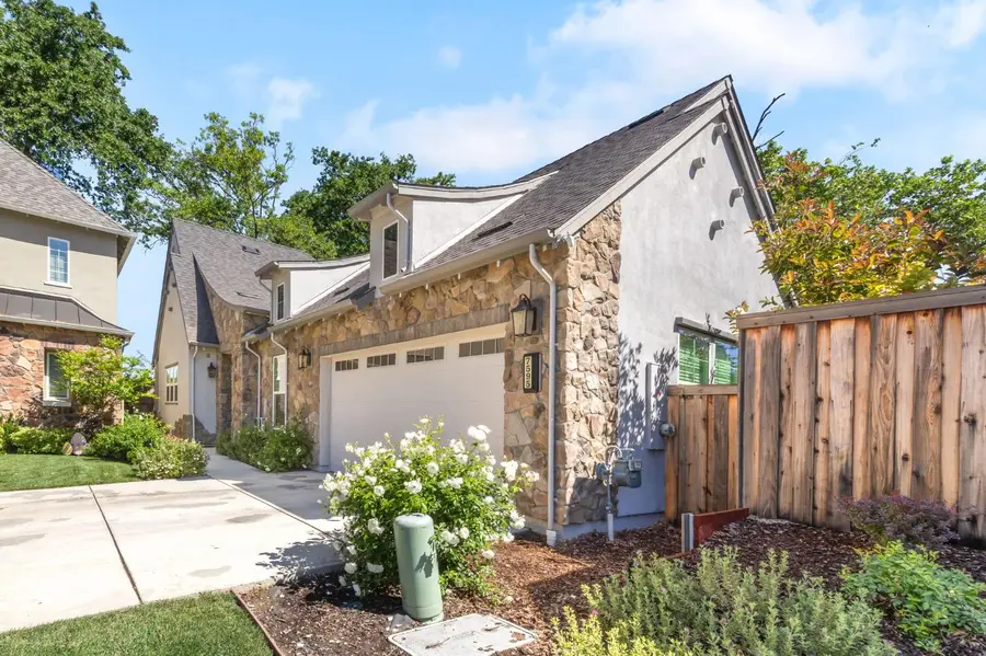 7595 Twin Bridges Lane, Citrus Heights, CA 95610 - #2