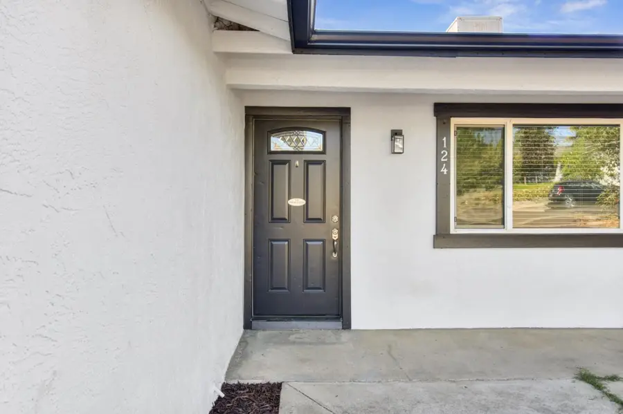 124 Fargo Way, Folsom, CA 95630 - #3