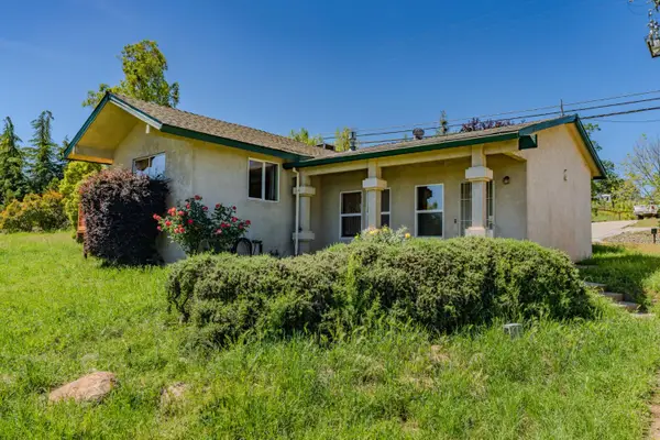 2611 Hartvickson Lane, Valley Springs, CA 95252