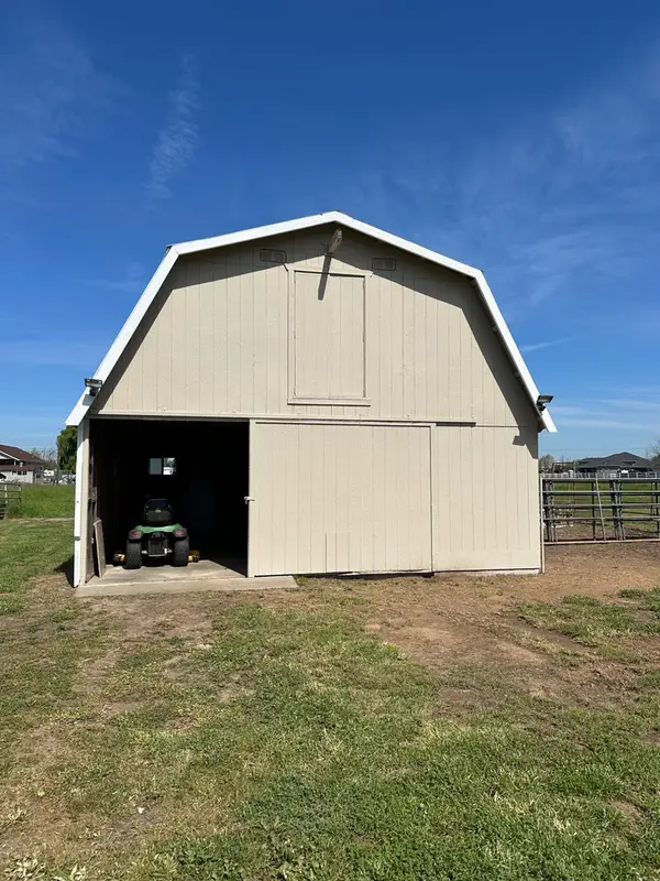 11375 Alta Mesa Road, Wilton, CA 95693