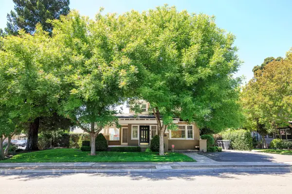 306 California Avenue, Oakdale, CA 95361
