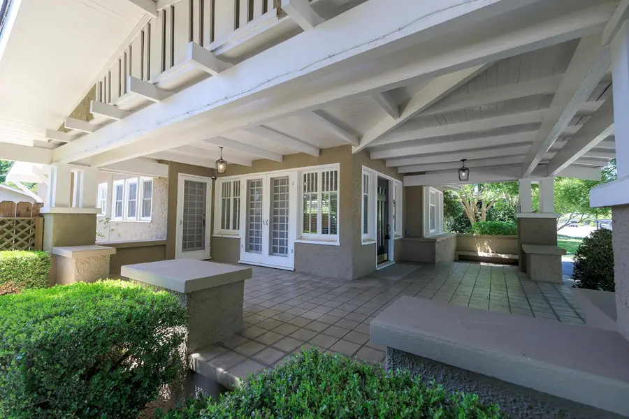 306 California Avenue, Oakdale, CA 95361 - #3