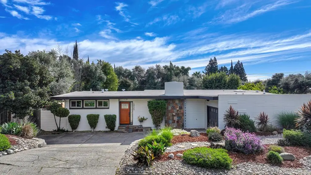 3925 Orangewood Drive, Fair Oaks, CA 95628 - #1
