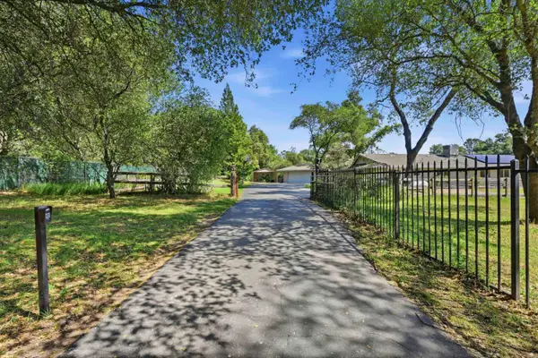 7585 Gold Drive, Loomis, CA 95650