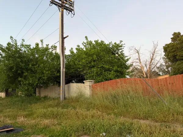 5518 Date Avenue, Sacramento, CA 95842